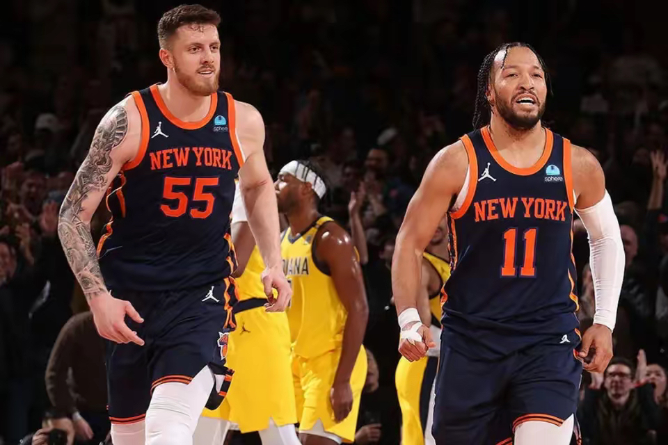 爱游戏入口-关于丹佛掘金训练开放日；转会期官宣签约引欢呼；NBA季后赛在即；更衣室氛围转暖的信息