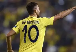 爱游戏-风云突变！比利亚雷亚尔清晨扳平良机，欧冠版图或变，质疑声仍在，细节决定成败